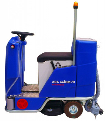 Columbus ARA 66 BM 70 аккумуляторная поломоечная машина с сиденьем оператора