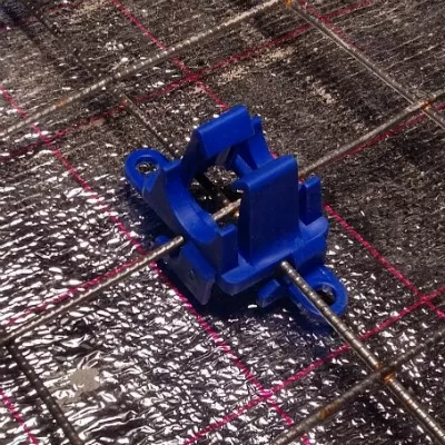 Поворотная клипса 14–20 мм поворотная для крепления труб к арматурной сетке VALTEC (10000004)