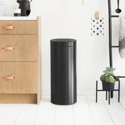 Brabantia Touch Bin New 115301 мусорный бак 30 л, черный матовый