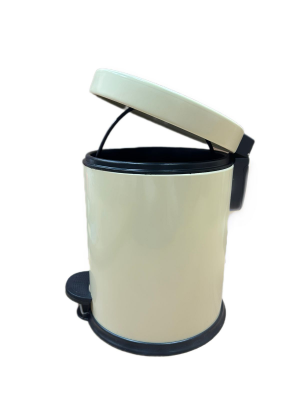Урна для мусора Primanova D-20808 с педалью и крышкой, 3л, кремовая, h=24см, D=18,5см