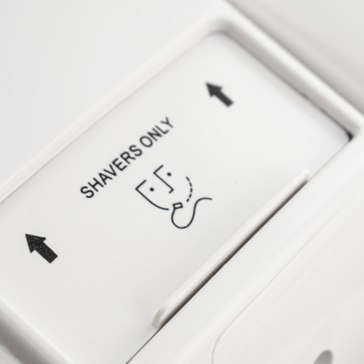 Фен для волос с гибким шлангом, в ванную комнату с розеткой GFmark (6822)