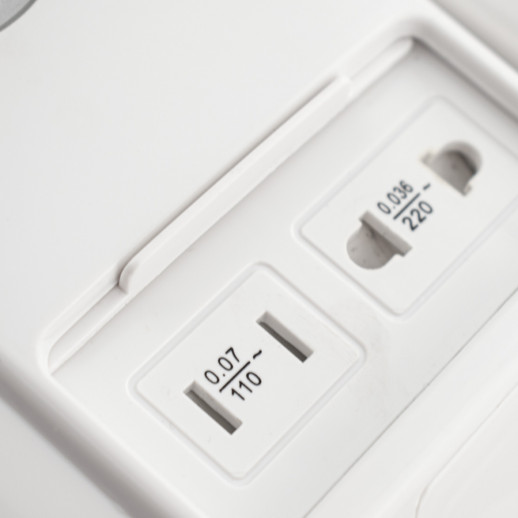 Фен для волос с гибким шлангом, в ванную комнату с розеткой GFmark (6822)