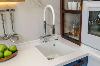 Мойка OMOIKIRI BOSEN 38-U-WH Tetogranit белый прямоугольная 380x440 (4993160)