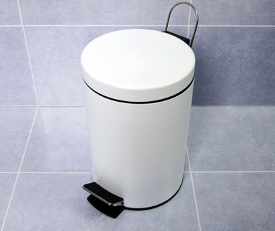 WasserKRAFT K-635WHITE ведро с педалью 5L, белый/хром
