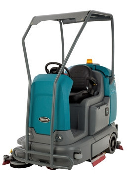 Tennant T12 80C поломоечная машина с сиденьем для оператора, с гелевой батареей