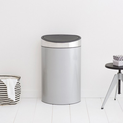 Brabantia Touch Bin New 114861 мусорный бак 40 л, серый металлик, крышка стальная полированная