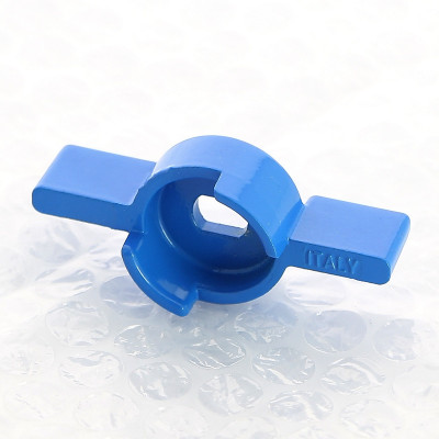 Ручка бабочка для крана Uni-Fitt с накидной гайкой 3/4" - 1" синяя (129V4100)