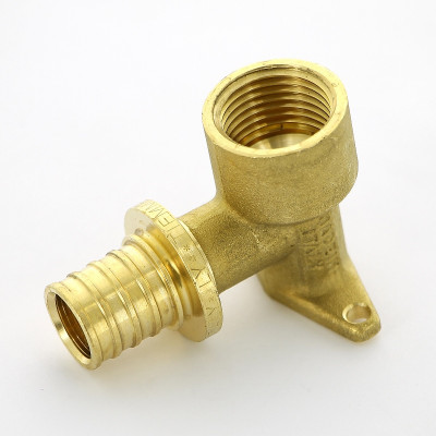 Водорозетка аксиальная Uni-Fitt 20 х 1/2" h = 40 мм (750G7240)