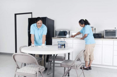 Tork Reflex переносной диспенсер. Стартовый набор (с арт.473472)