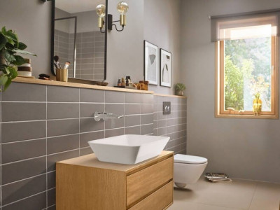 Настенный смеситель для раковины Hansgrohe Rebris E 72568000 внешняя часть (хром)
