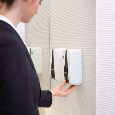 Механический дозатор 0,45 л для мыла и антисептика Saraya Sanilavo MD-450 (73716)