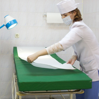 Lime Простыни одноразовые с перфорацией 2 сл. 50 см х 80 м