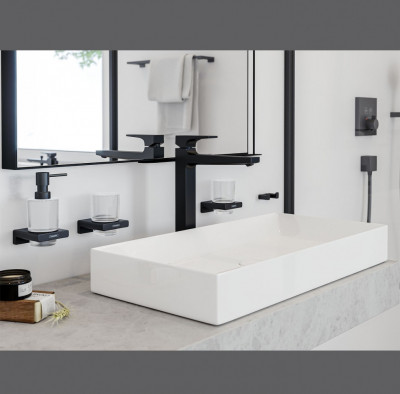 Крючок для халатов и полотенец двойной Hansgrohe AddStoris 41755670 (черный матовый)