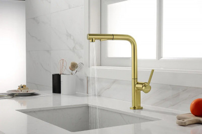 Смеситель для кухни Paulmark Neo Ne214419-SBG золото с выдвижным изливом