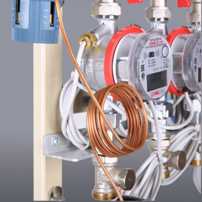 Этажный узел учета VALTEC с авт. балансировочным клапаном, ввод слева, 1, 2 выхода VT.GPA.06S04.L2