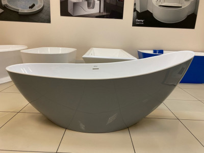 Акриловая ванна ABBER AB9233G