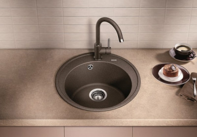 Мойка для кухни Blanco Riona 45 526095 черная ис-ный камень круглая