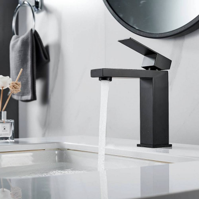Смеситель для раковины Maretti Umbria Black UMB32RF51, черный