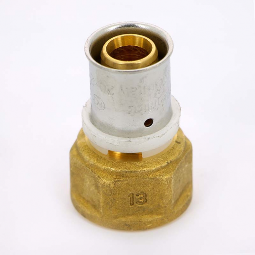 Муфта пресс-В UNI-FITT 20х3/4" (701G7300)