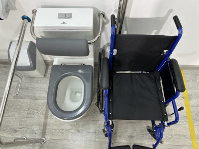 Унитаз-компакт высокий для МНГ (для инвалидов) соответствующий СП 59