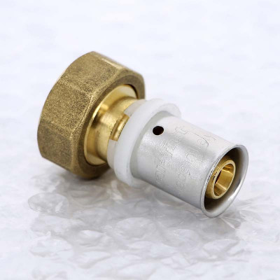 Муфта пресс-В с накидной гайкой евроконус UNI-FITT 16x3/4"EK (713G6300)