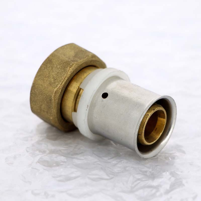 Муфта пресс-В с накидной гайкой евроконус UNI-FITT 20x3/4"EK (713G7300)