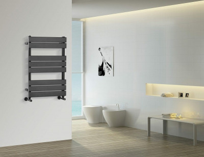 Полотенцесушитель водяной Boheme Venturo 720-B черный матовый