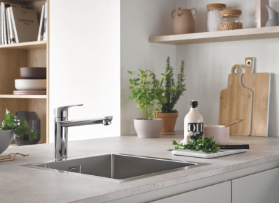 Смеситель для кухонной мойки GROHE Eurosmart, средний излив, хром (30463000)