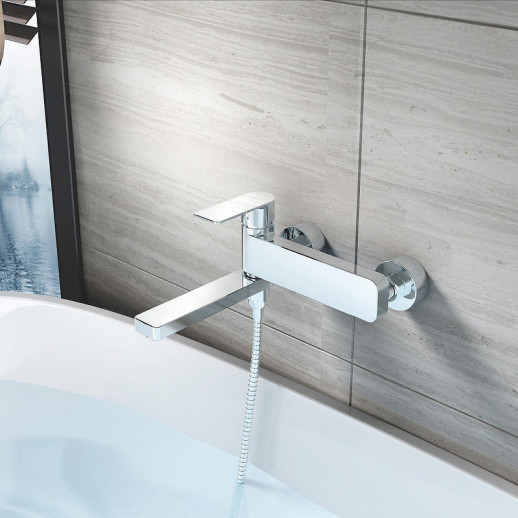 Смеситель для ванны Haiba HB60617 с душевым гарнитуром (латунь) хром