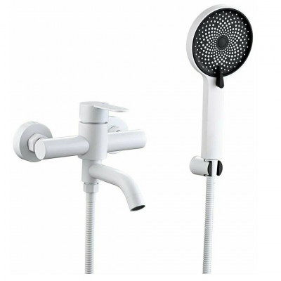 Смеситель для ванны Fmark FS8206W, белый